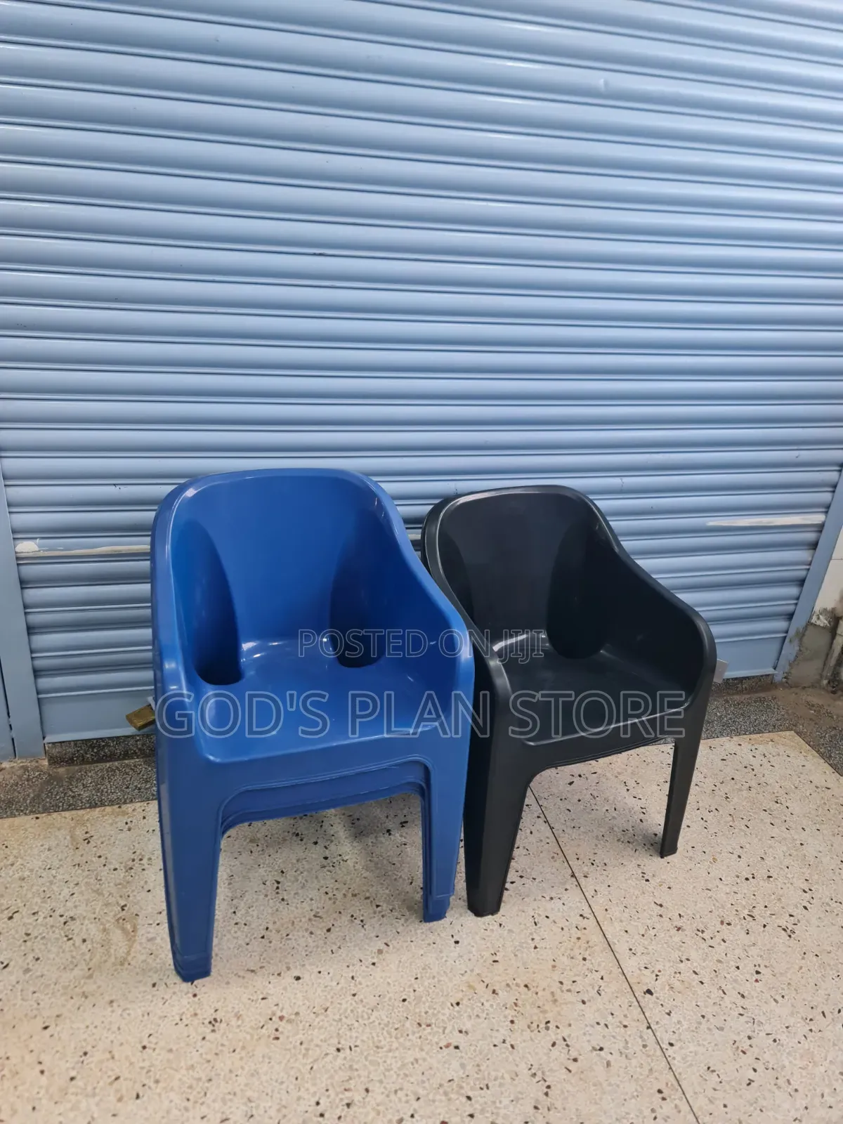 Wide Armrest Plastic Chairs Plastic Chairs 1pcs