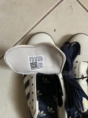 Adidas Sambas
