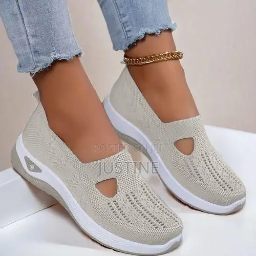 Elastic Sneakers