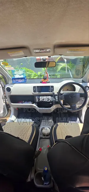 Toyota Passo 2012 White
