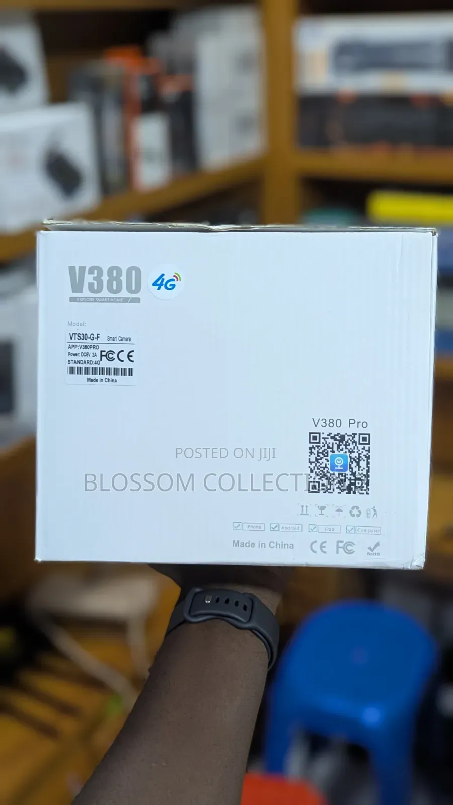 V380 Pro Smart Net Solar Camera
