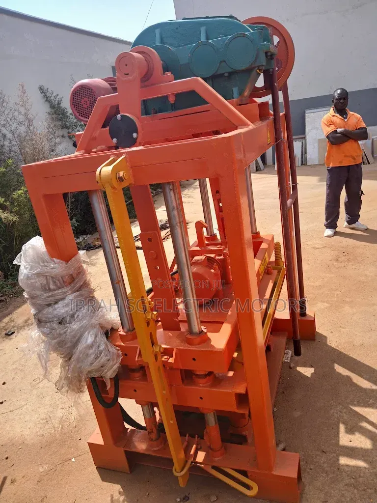 Semi Automatic Block Making Machine