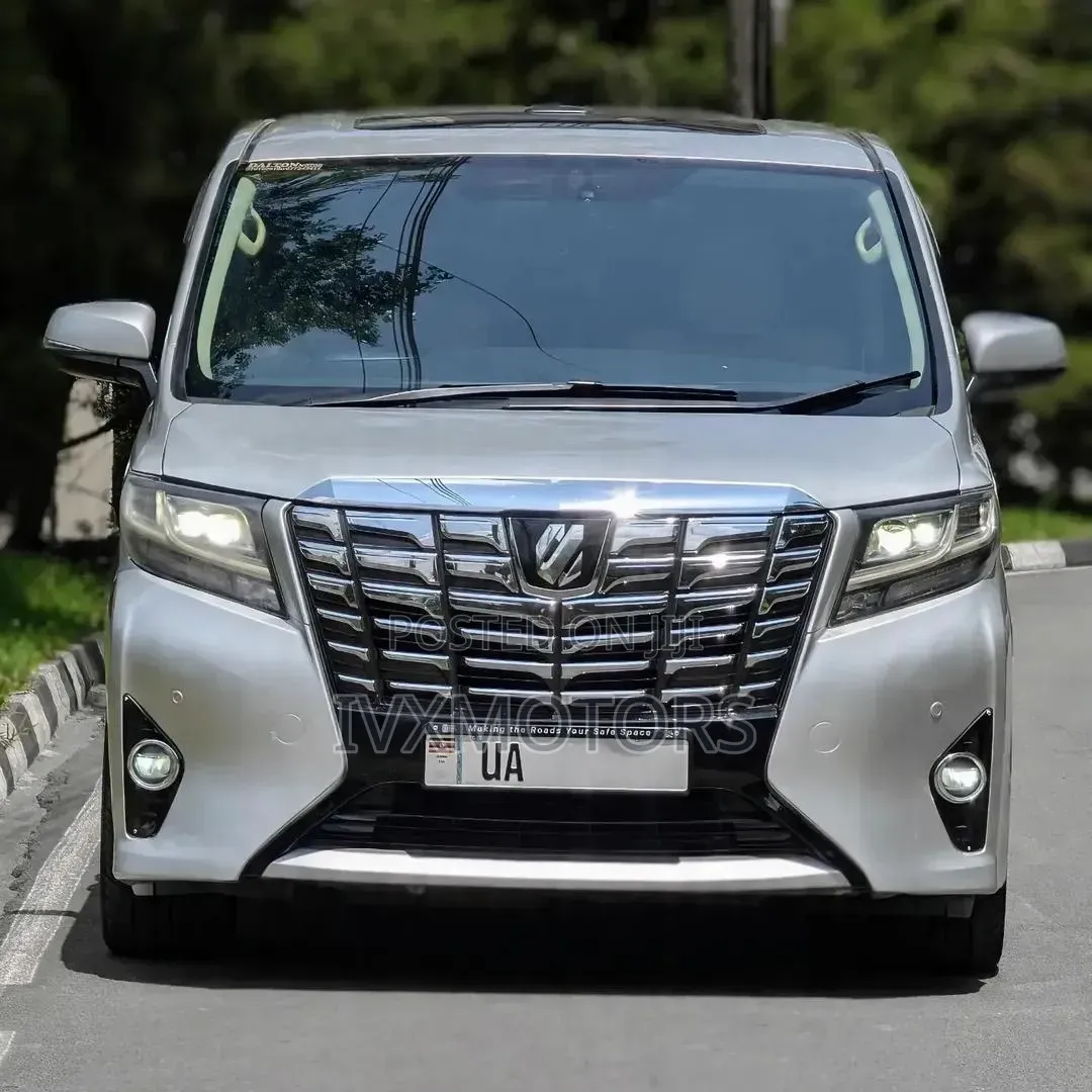 Toyota Alphard 2017 White