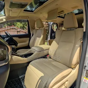 Toyota Alphard 2017 White