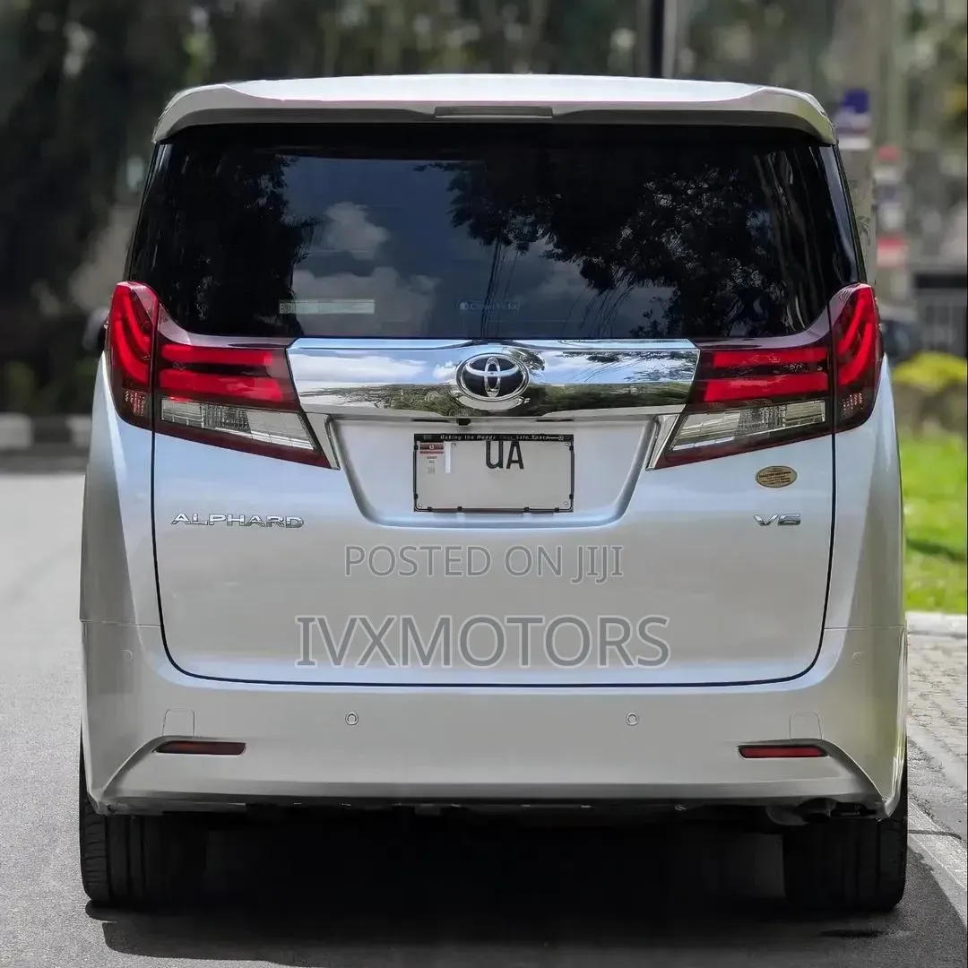 Toyota Alphard 2017 White