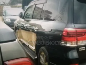 Toyota Land Cruiser 4.6 V8 ZX 2010 Black