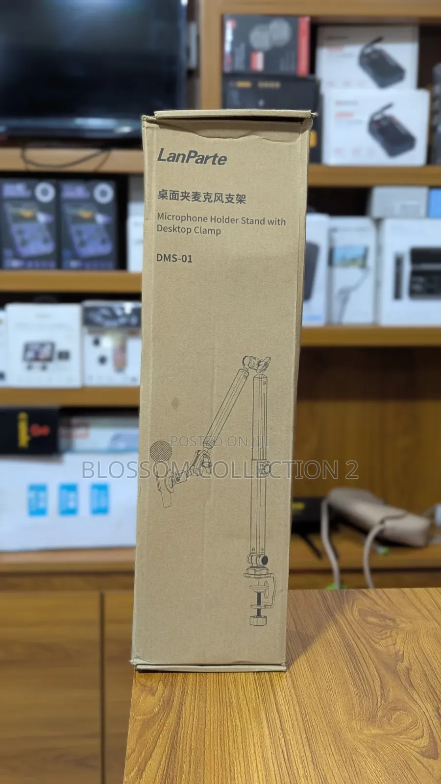 Professional Microphone Boom Arm Stand, Adjustable 3-Section Holder