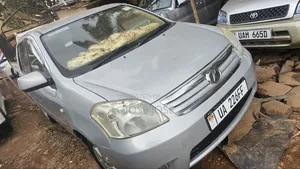 Toyota Raum 2008 Silver
