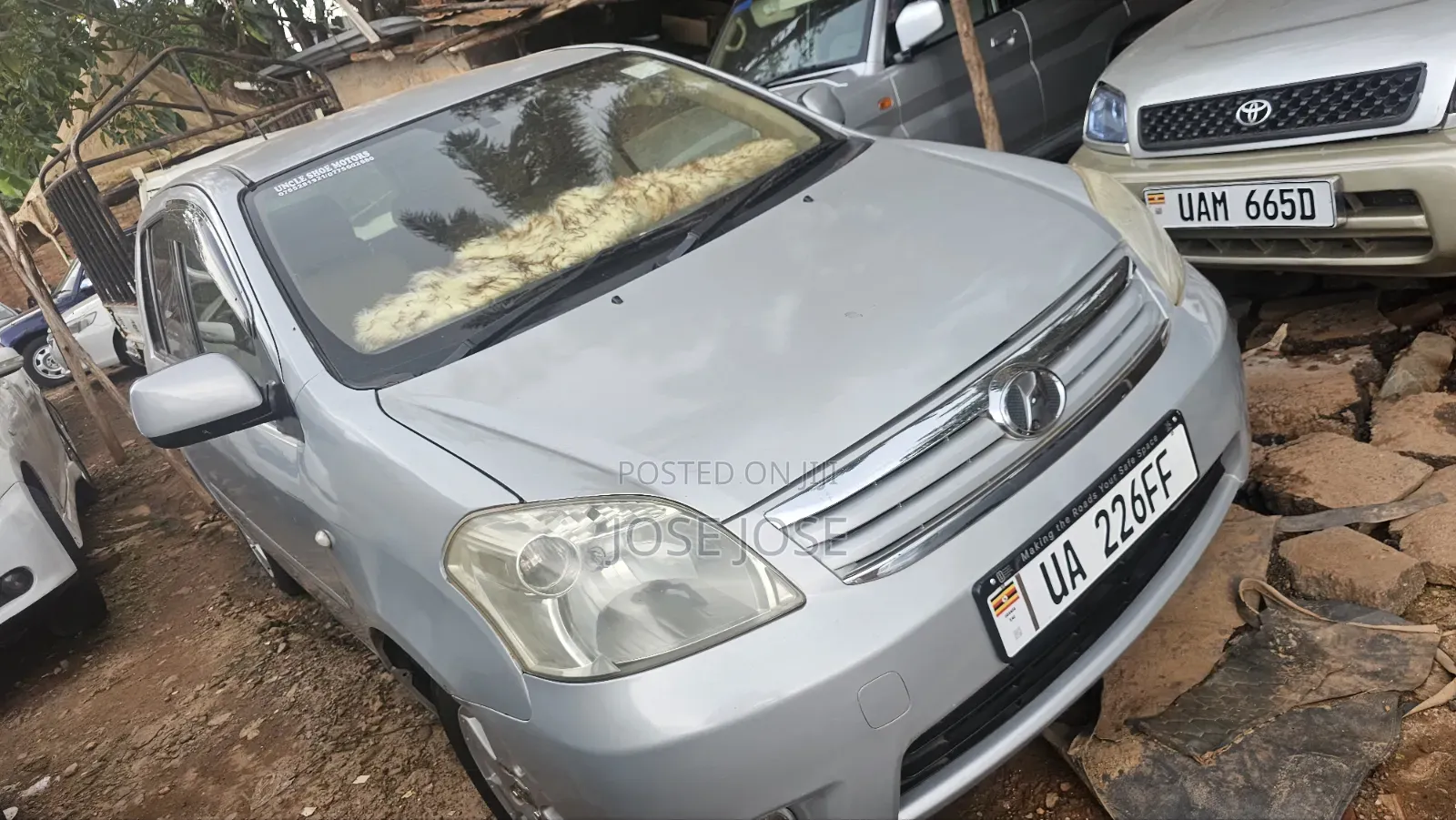 Toyota Raum 2008 Silver