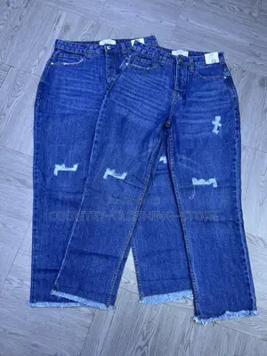Mum Jeans Best Colors
