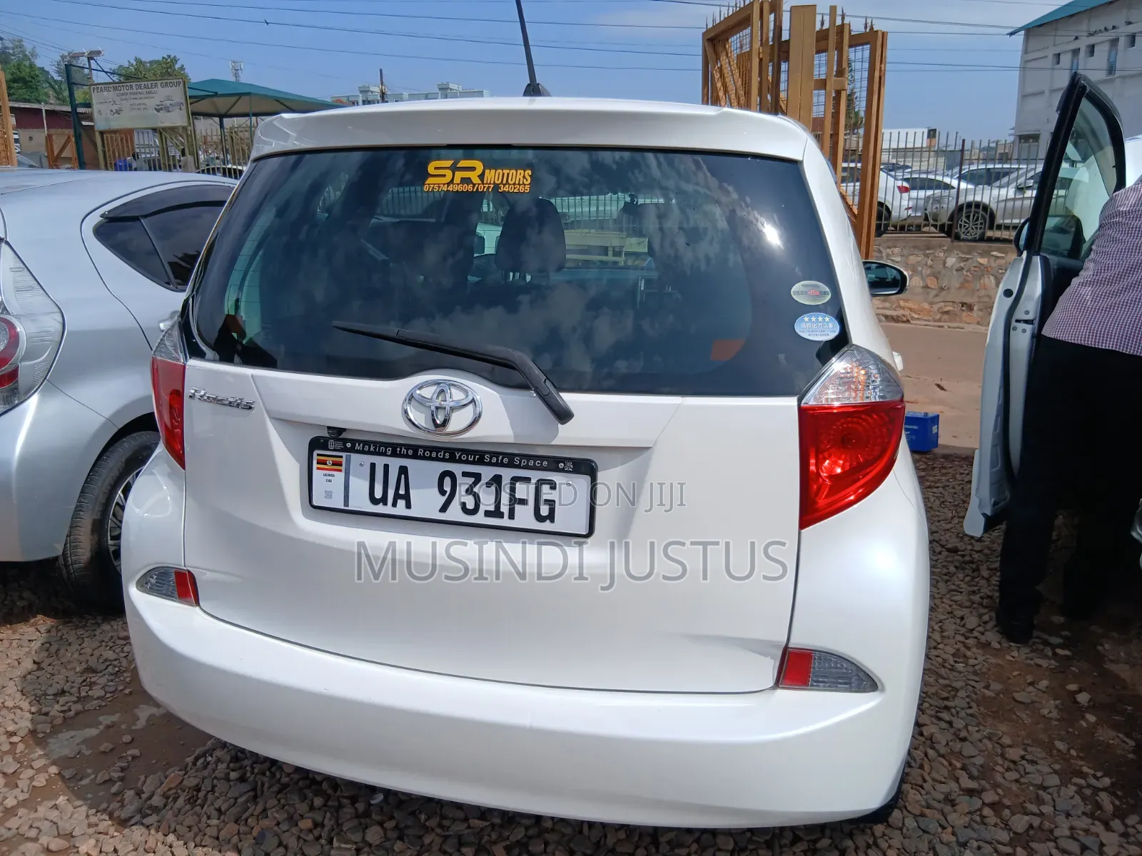 Toyota Ractis 2011 White