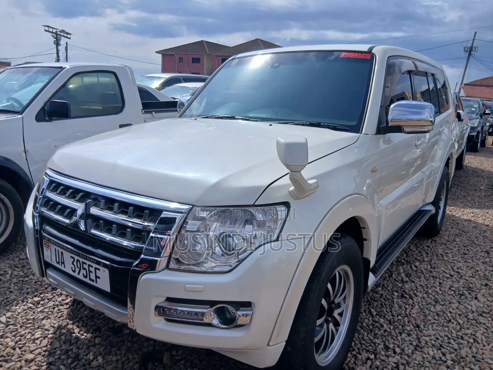 Mitsubishi Pajero 2011 White