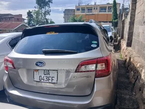 Subaru Legacy 2015 Gold