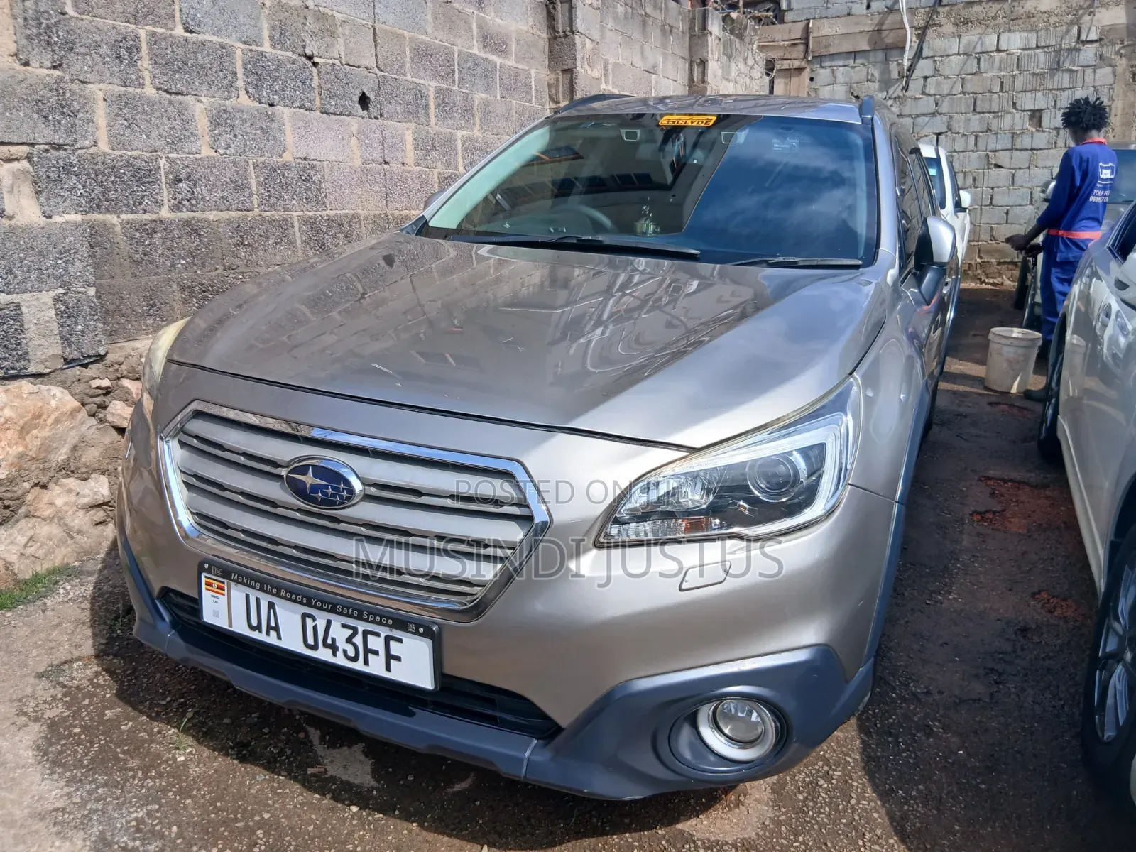 Subaru Legacy 2015 Gold