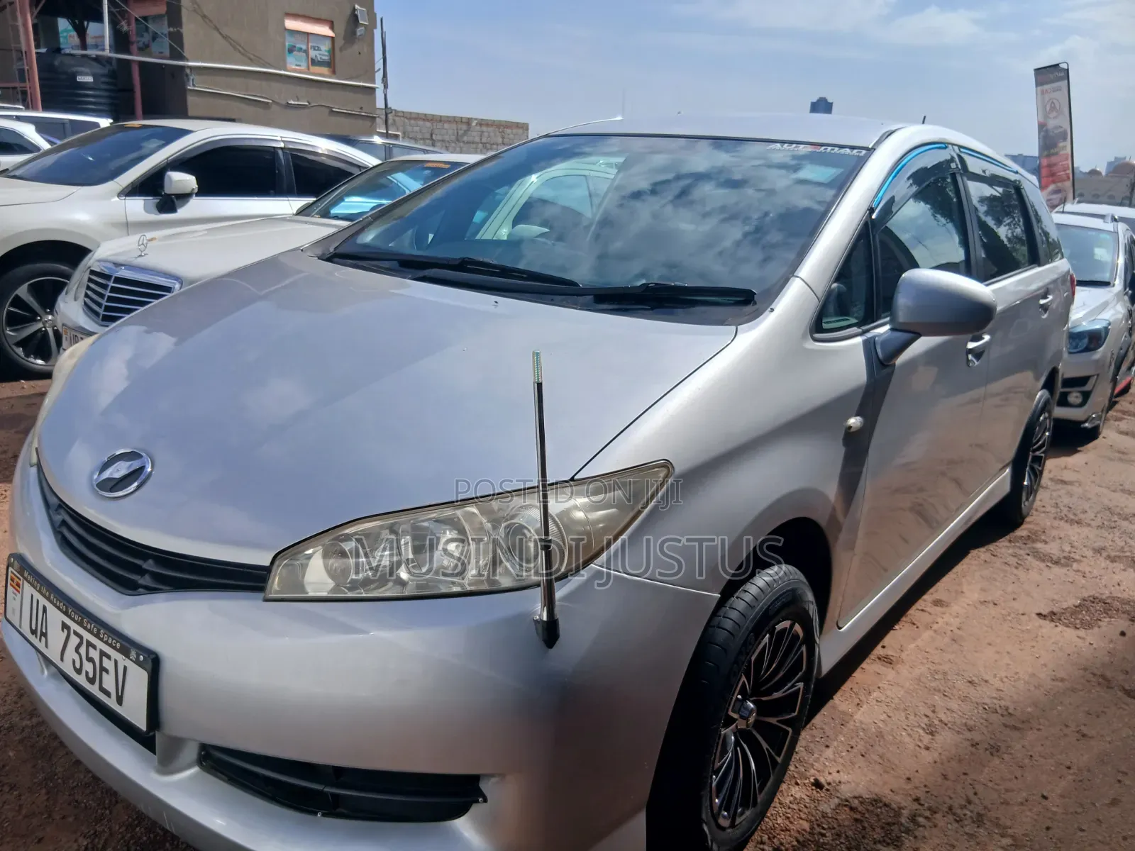 Toyota Wish 2010 Silver