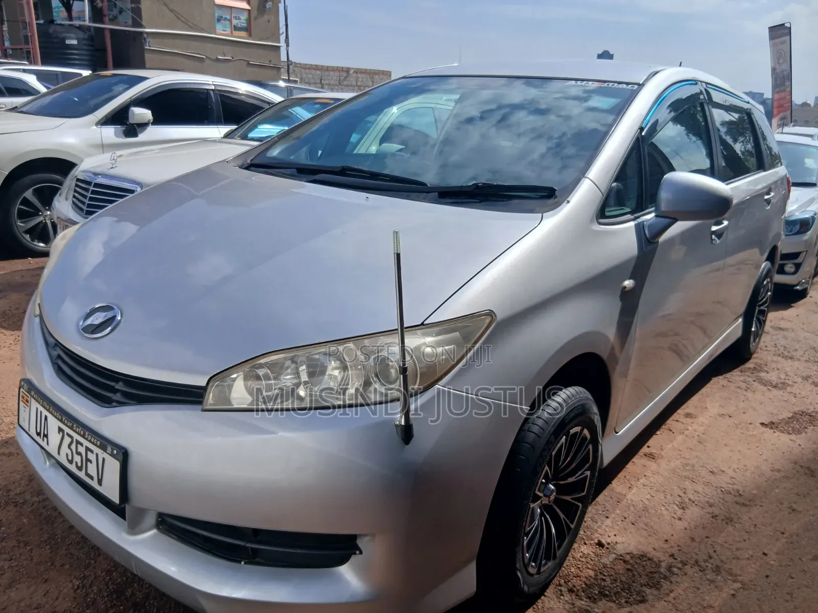Toyota Wish 2010 Silver