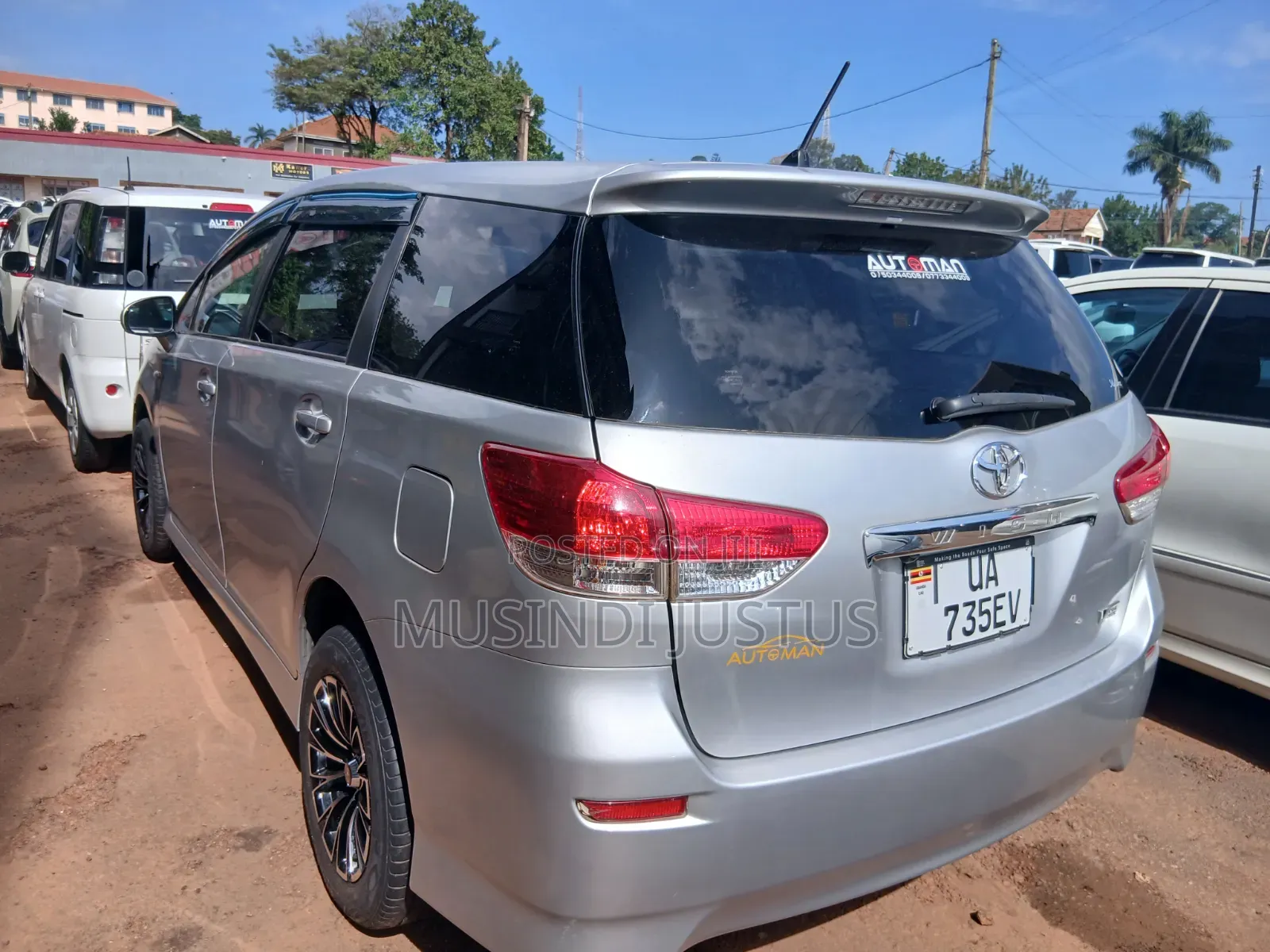 Toyota Wish 2010 Silver