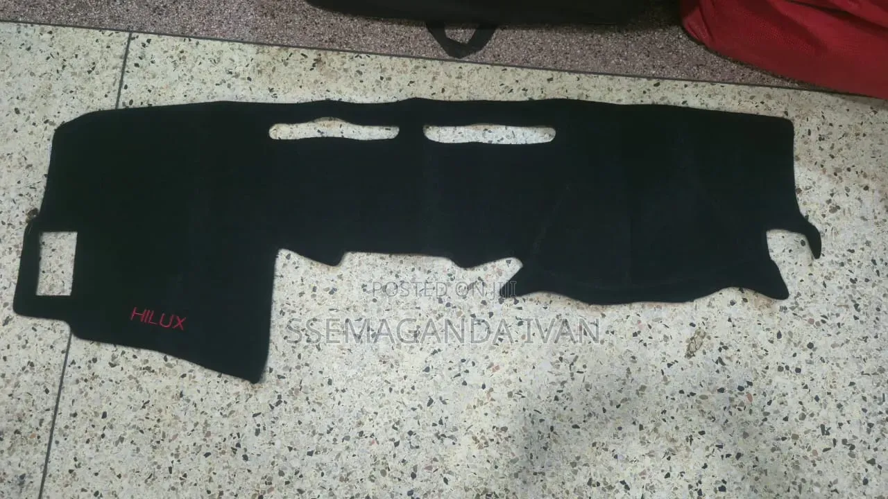 Hilux Vigo Dash Board Cover