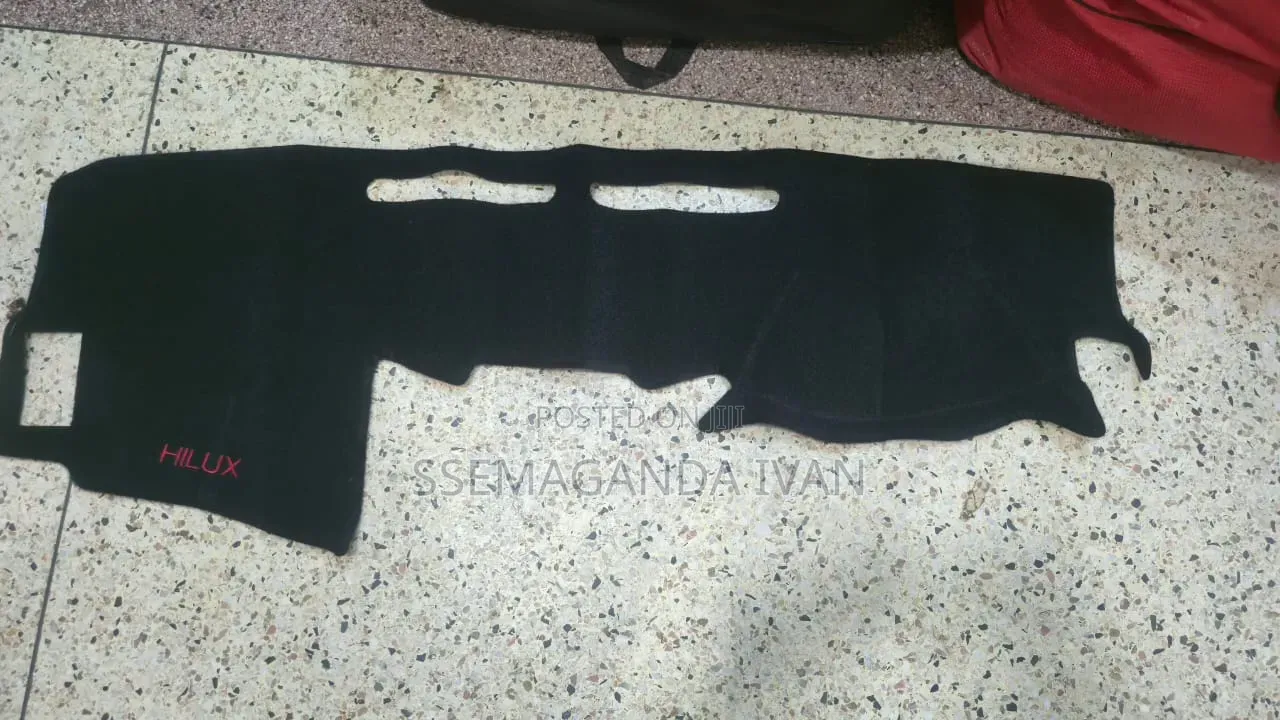 Hilux Vigo Dash Board Cover