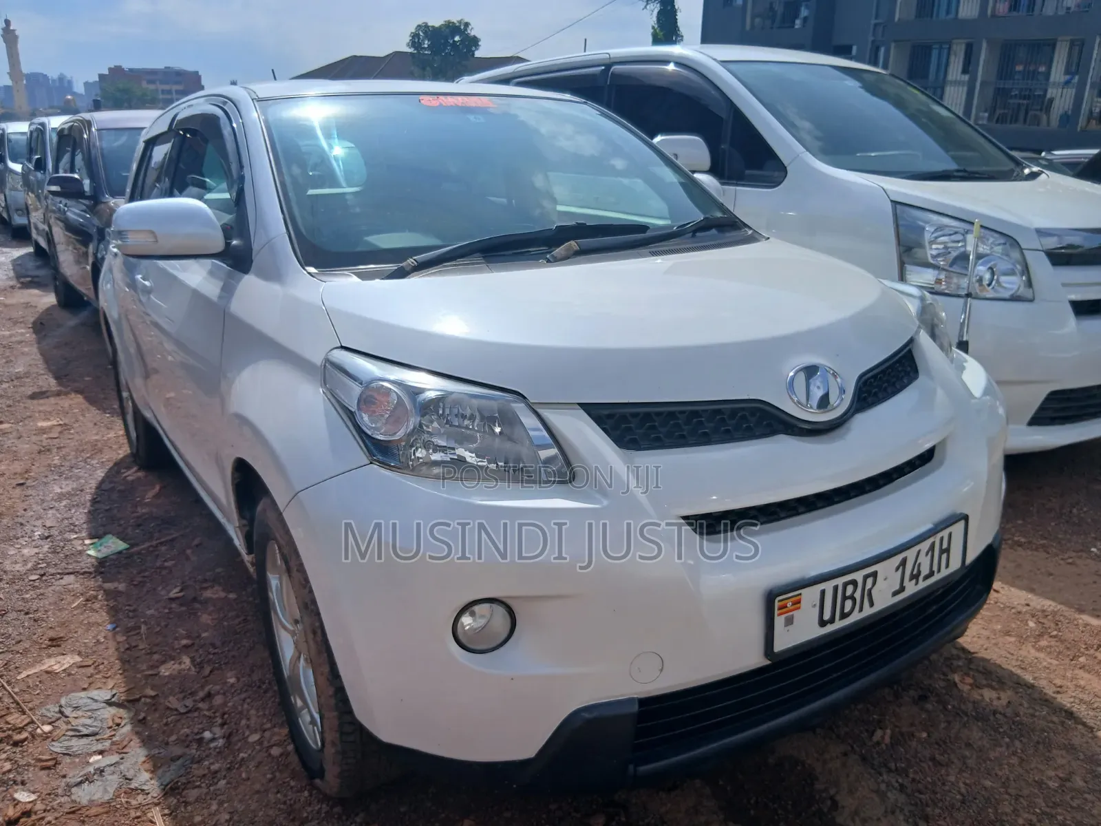 Toyota IST 2009 White