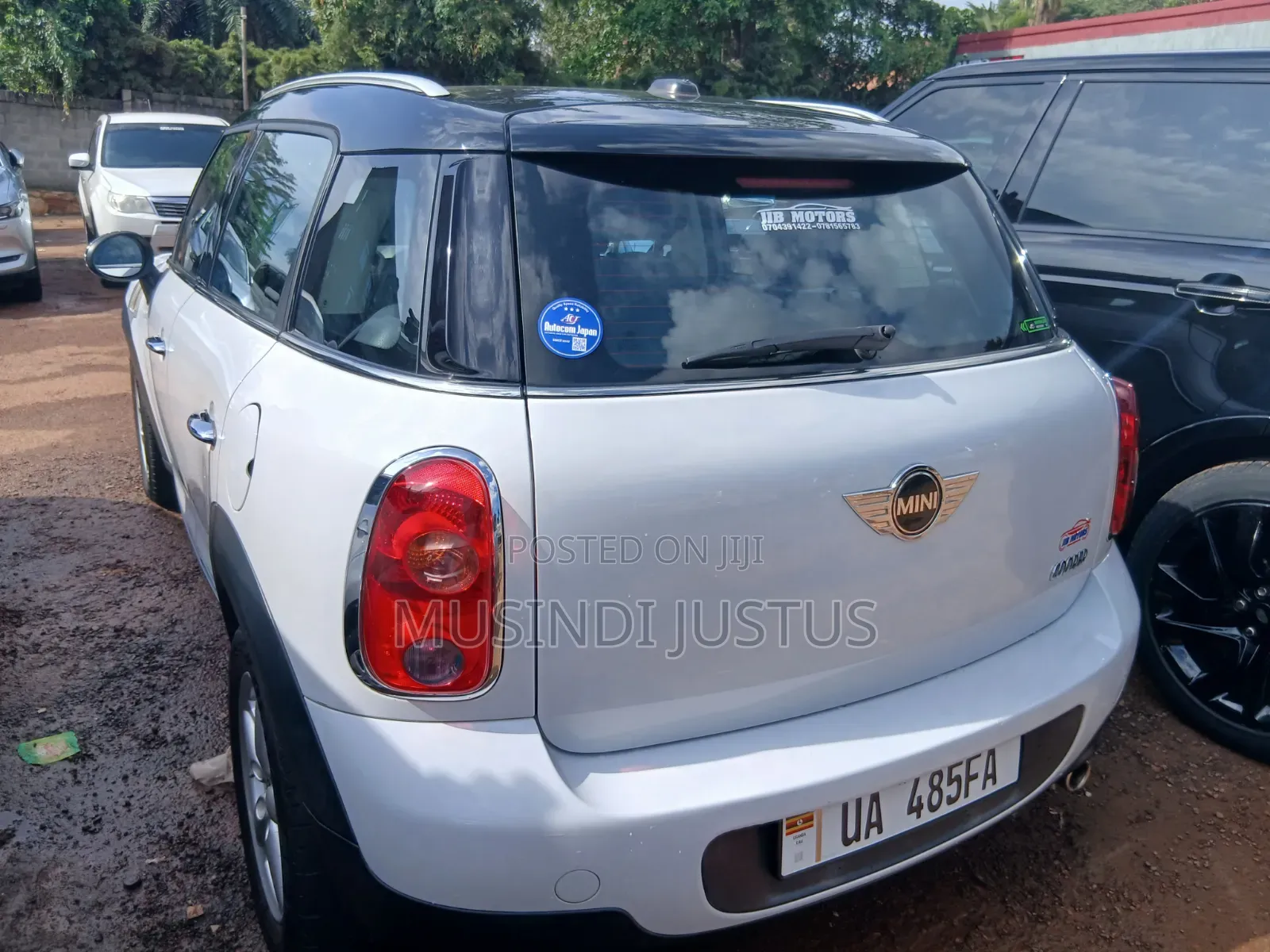 Mini Cooper 2011 White