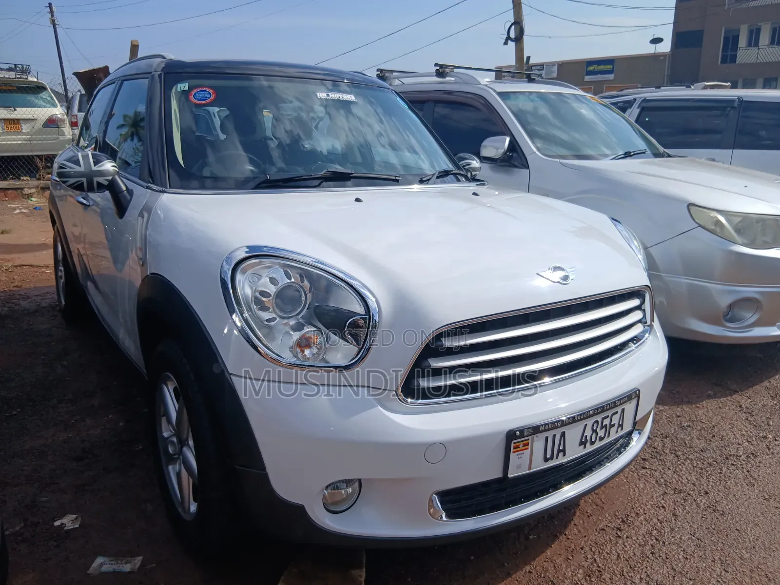Mini Cooper 2011 White
