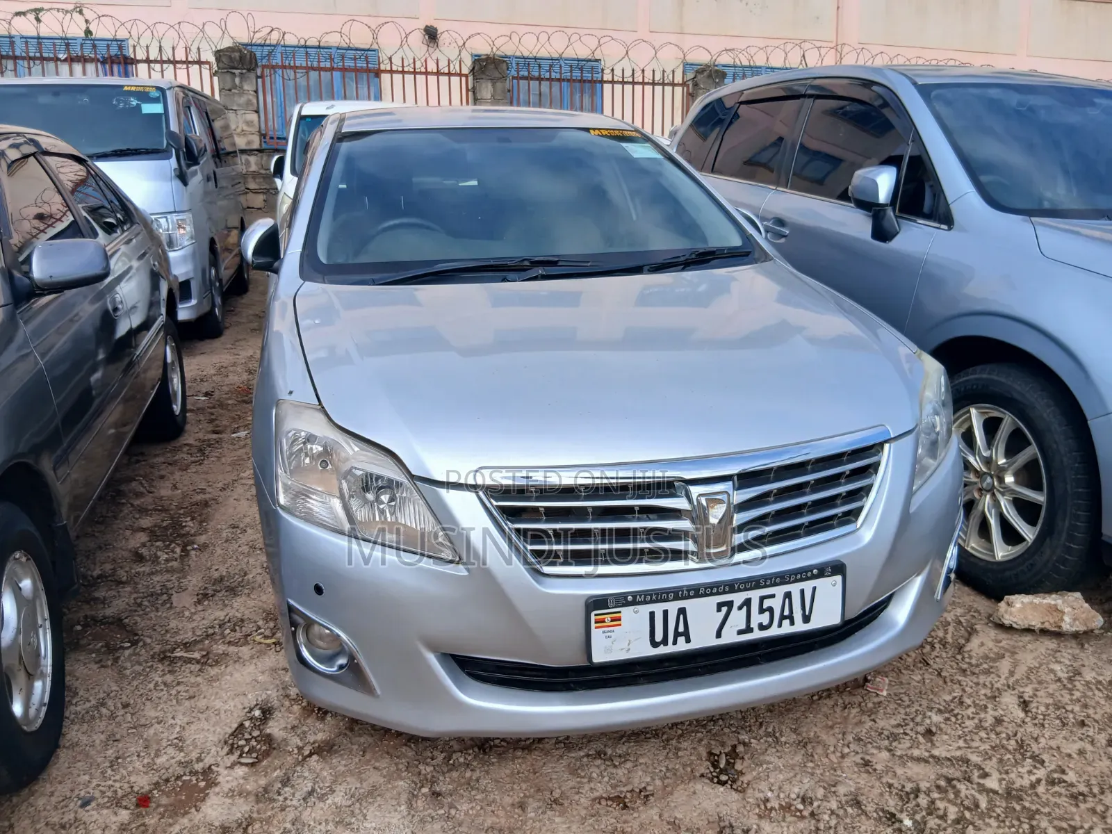 Toyota Premio 2010 Silver