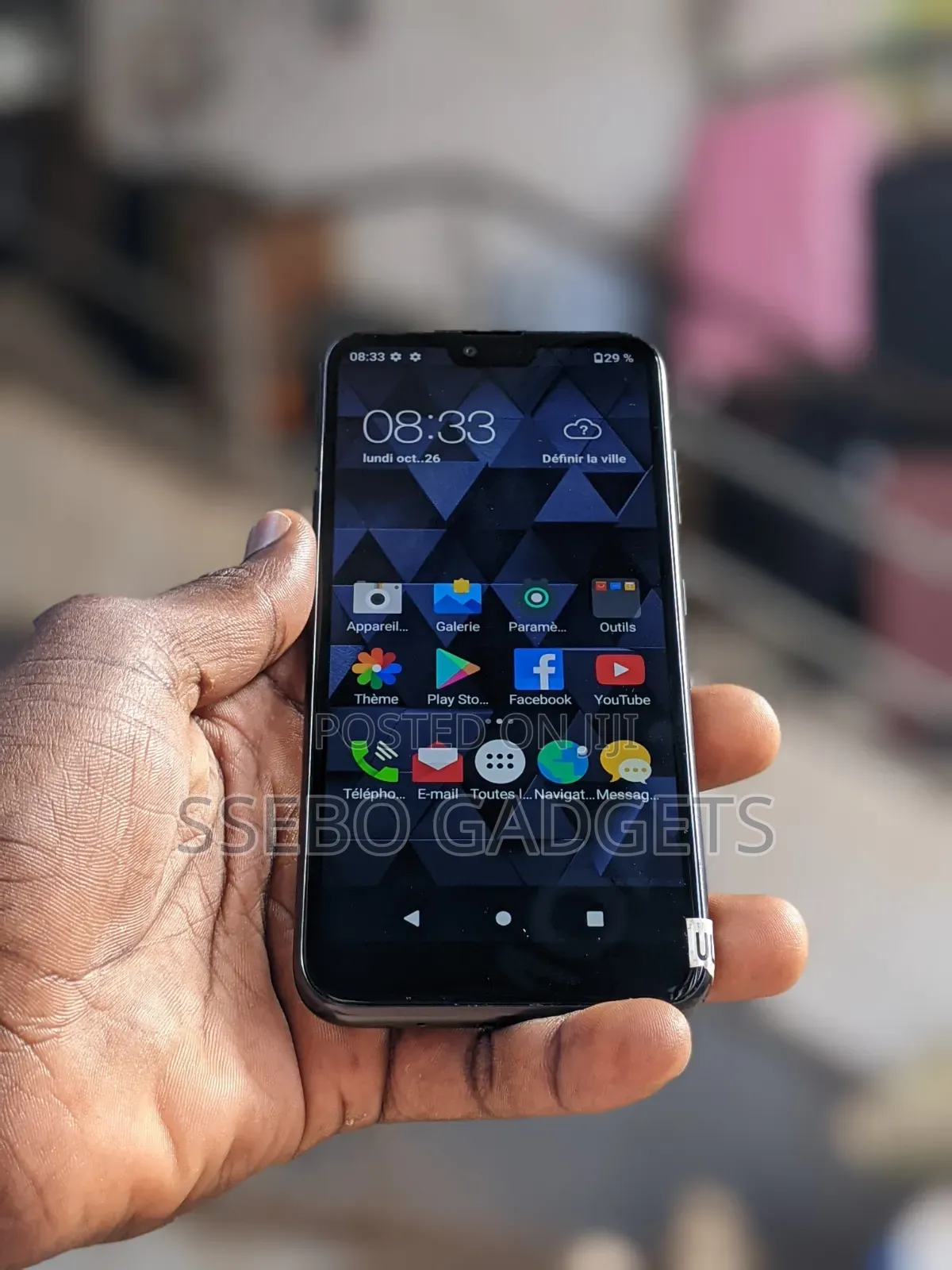 Kyocera Gratina 32 GB Black