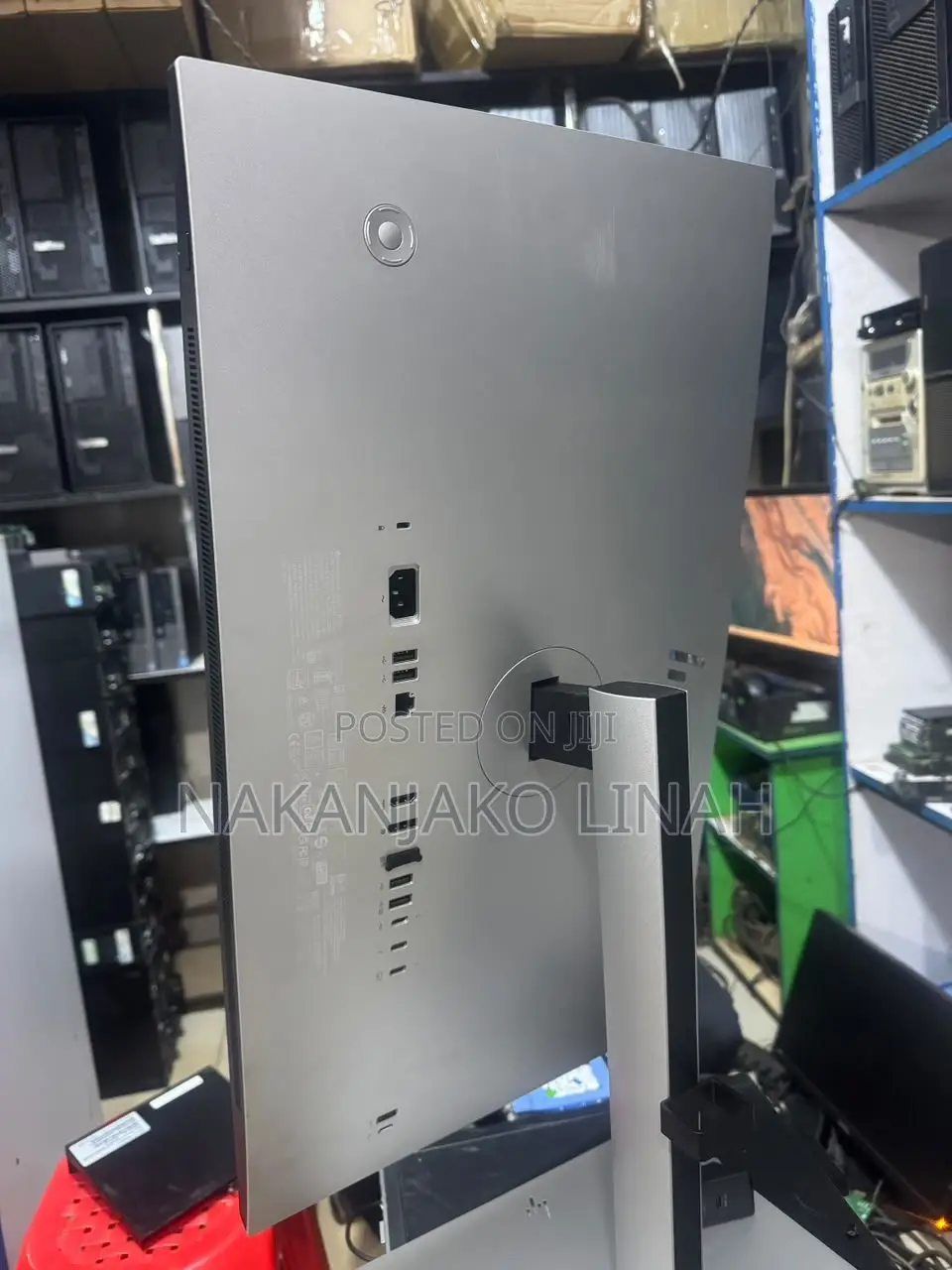 HP Series 7Pro 727PU Monitor 27inches