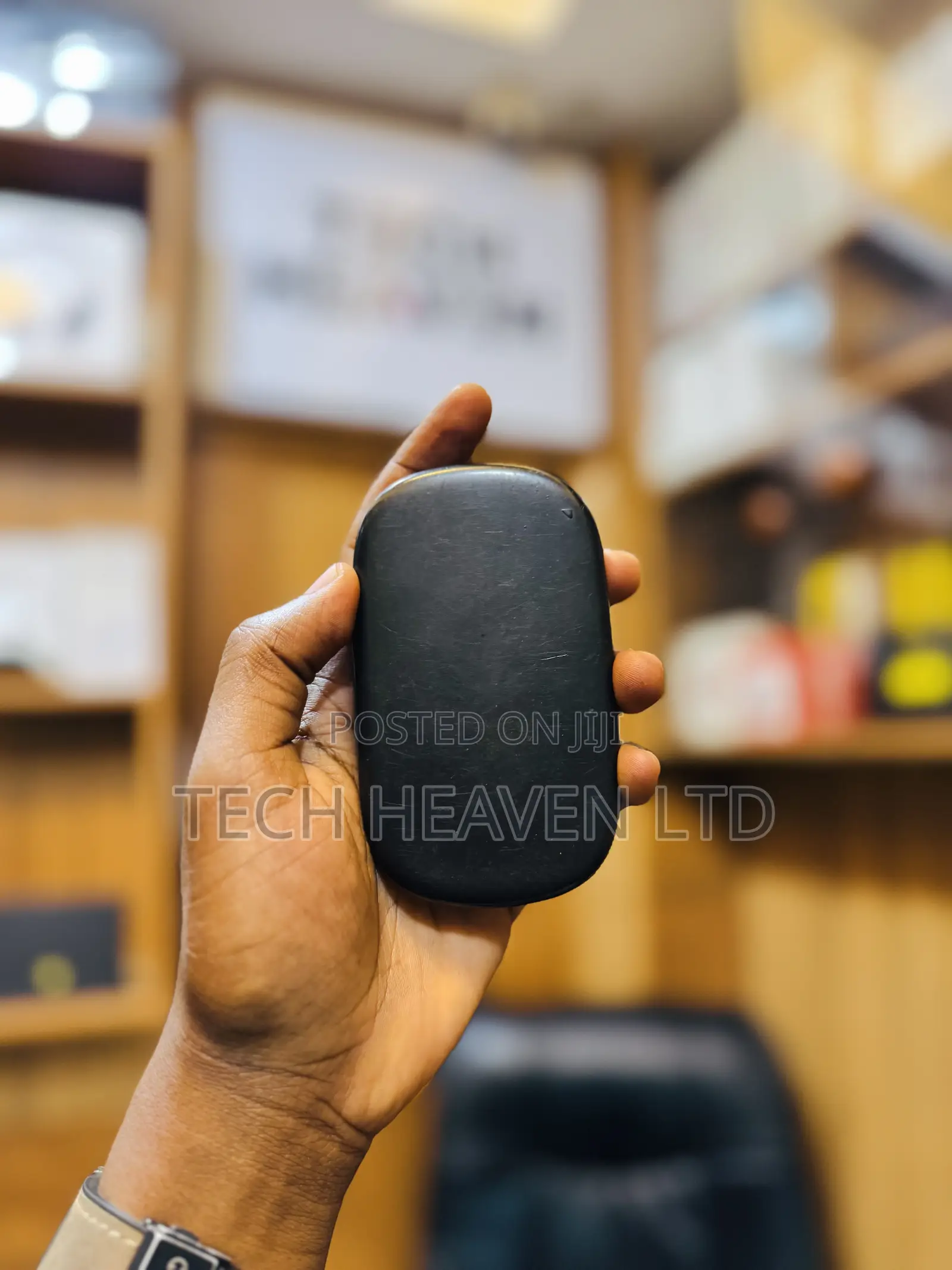 Savanna Unlocked MiFi - Used VRL500 Unlocked 4G MiFi