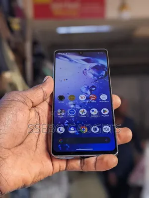 Sharp Aquos zero6 128 GB Black