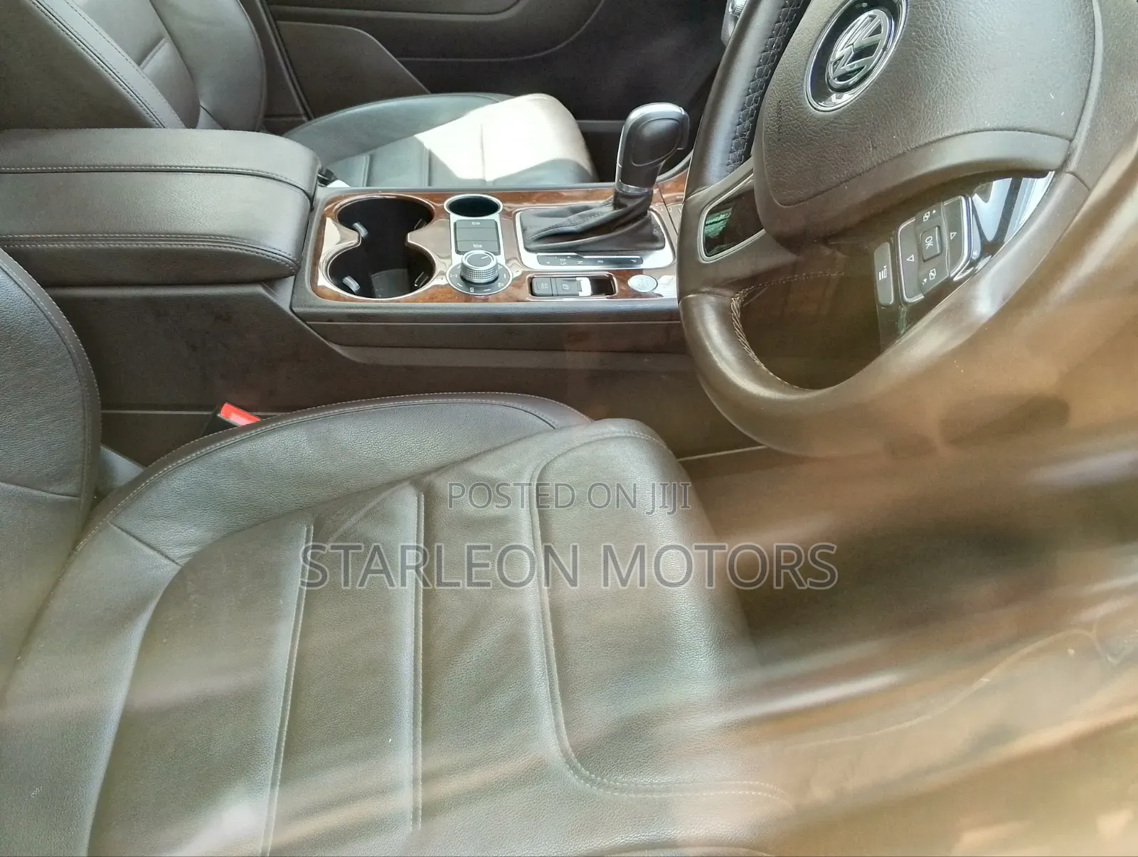 Volkswagen Touareg V6 Executive AWD 4MOTION 2015 White