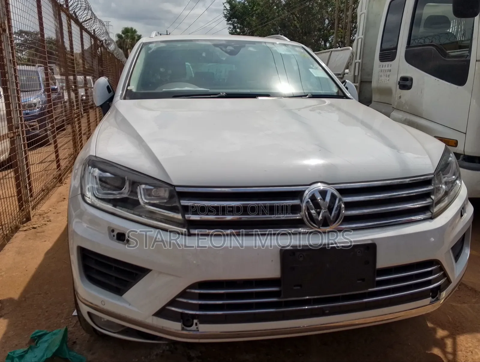 Volkswagen Touareg V6 Executive AWD 4MOTION 2015 White