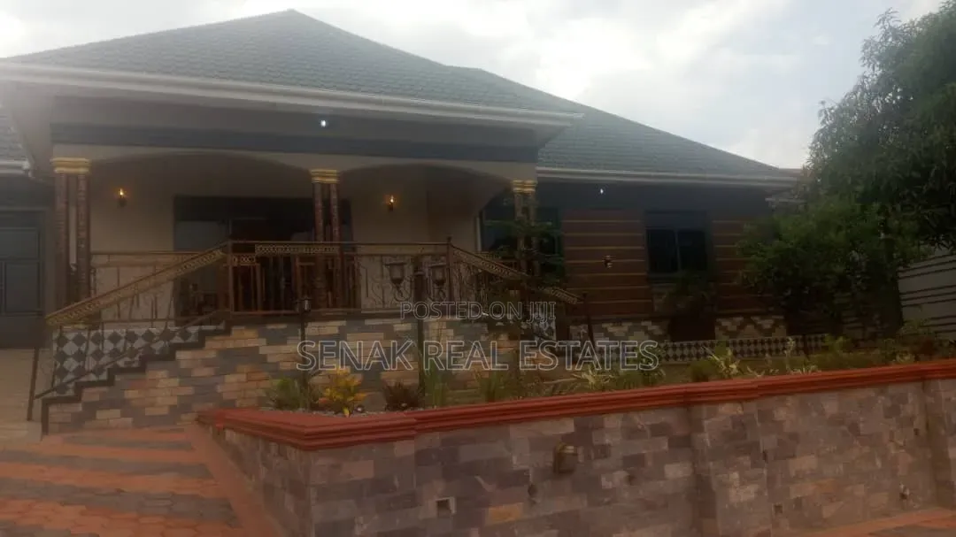 4bdrm Bungalow in Klaus Estates, Kayunga / Kayunga for sale
