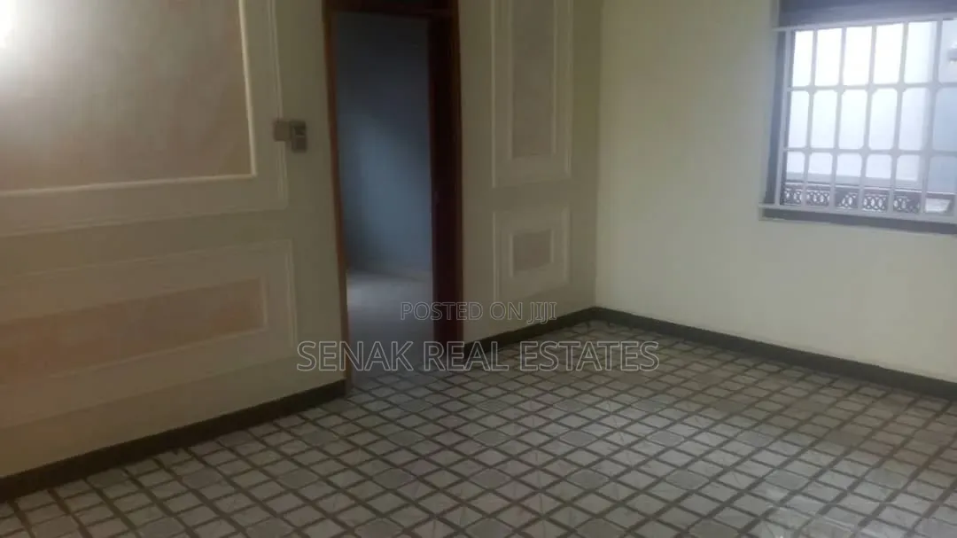 4bdrm Bungalow in Klaus Estates, Kayunga / Kayunga for sale