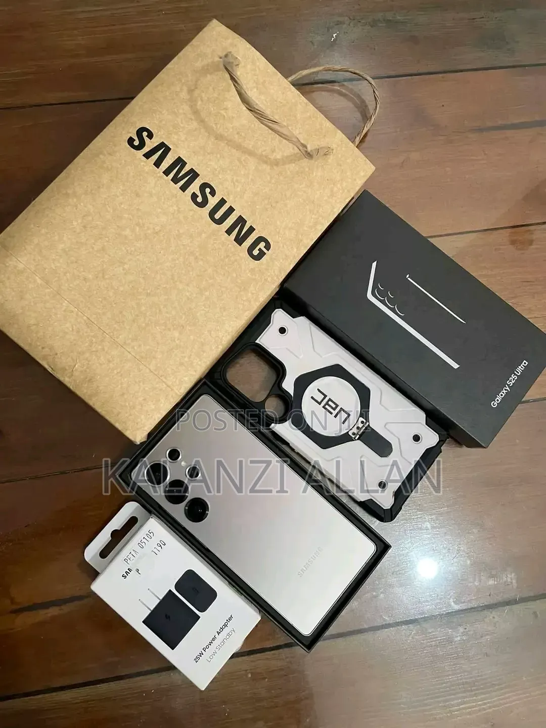 New Samsung Galaxy S25 Ultra 256 GB Gold