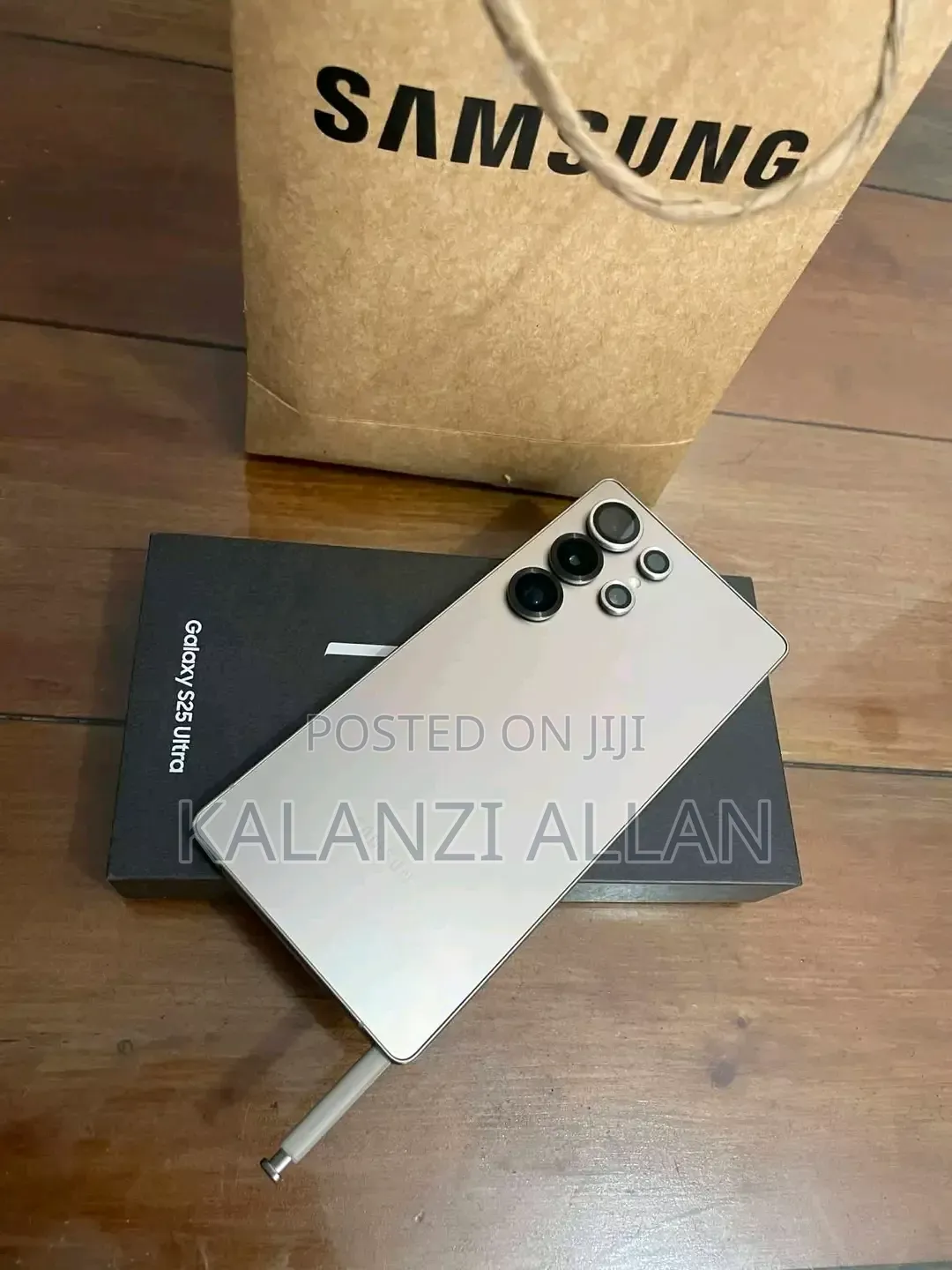 New Samsung Galaxy S25 Ultra 256 GB Gold