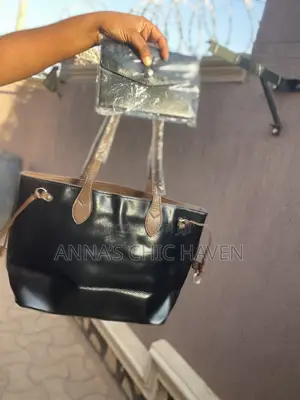 Black Leather Hand Bag