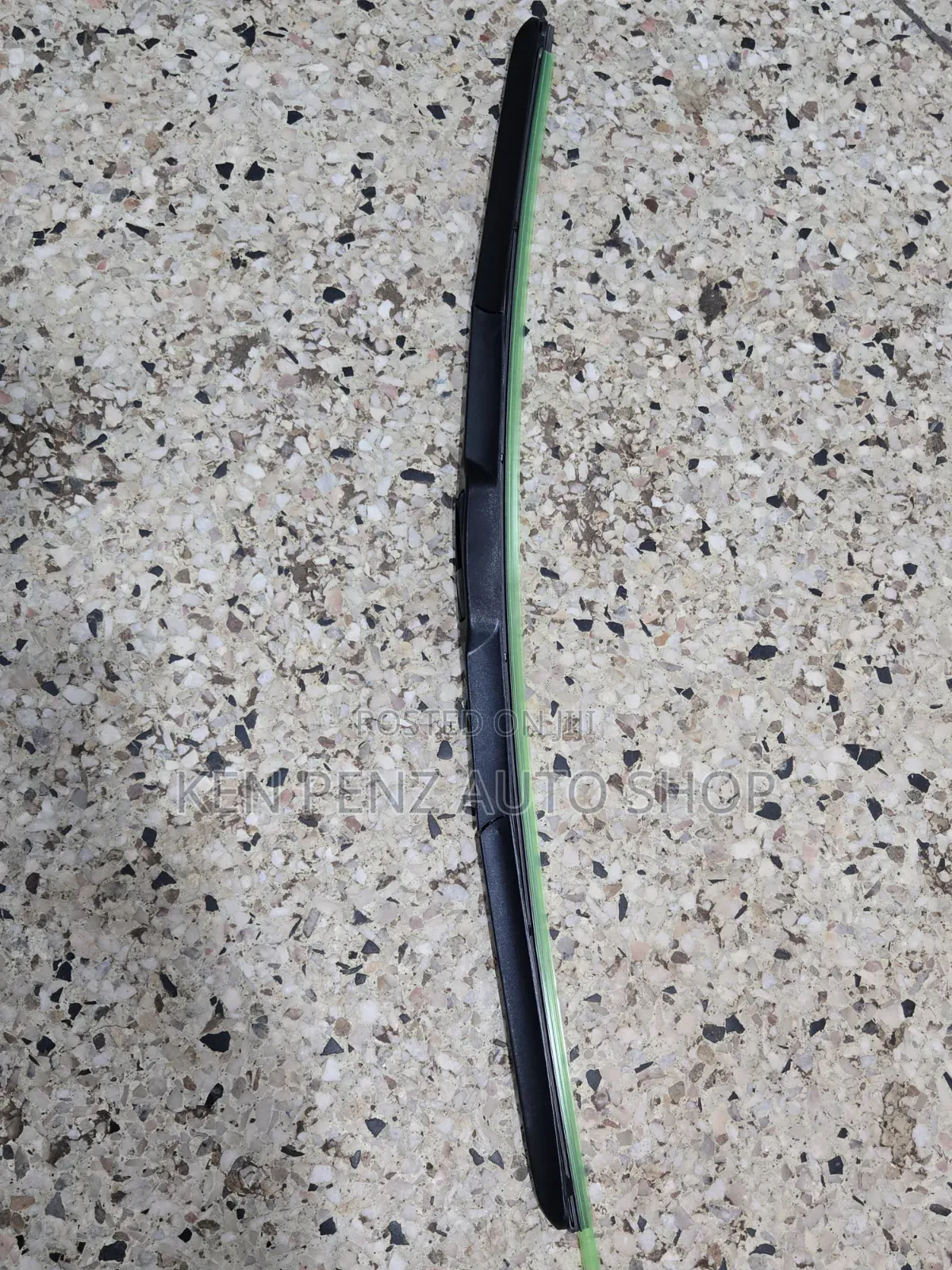 Toyota Vitz 2012 - 2014 Windshield Wiper Blade