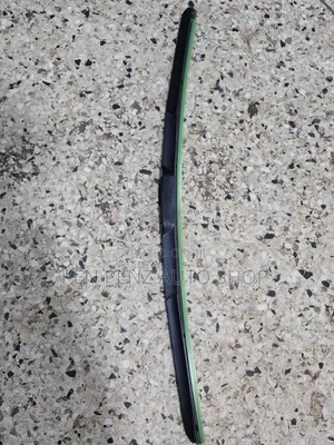 Toyota Vitz 2012 - 2014 Windshield Wiper Blade