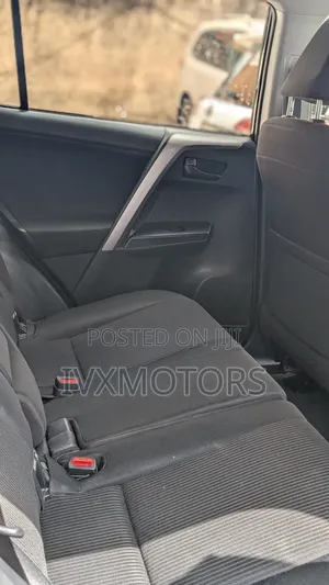 Toyota RAV4 LE AWD (2.5L 4cyl 6A) 2017 Black