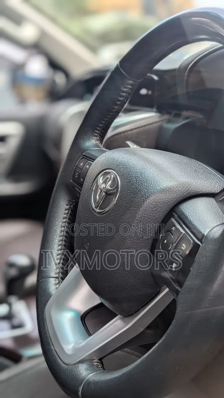 Toyota Fortuner 2.4 D AWD 2018 Silver
