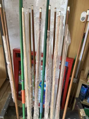 Pool Table Cues