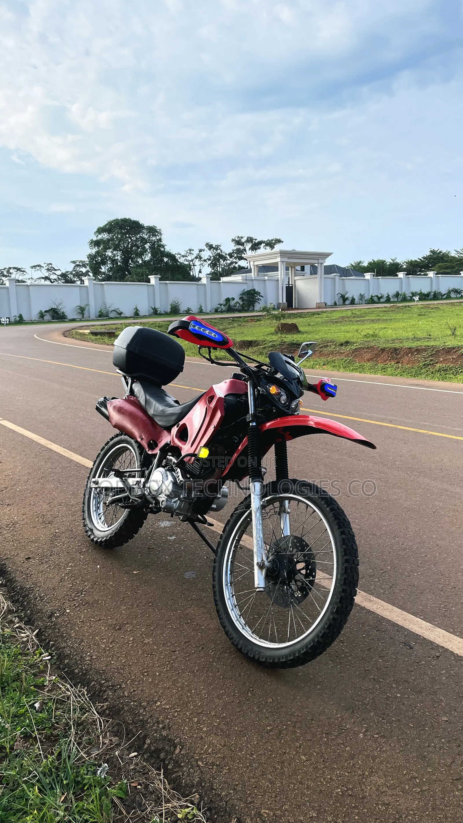 Honda 2010 Red