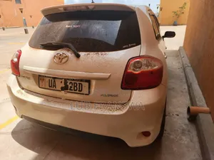 Toyota Auris 2012 White