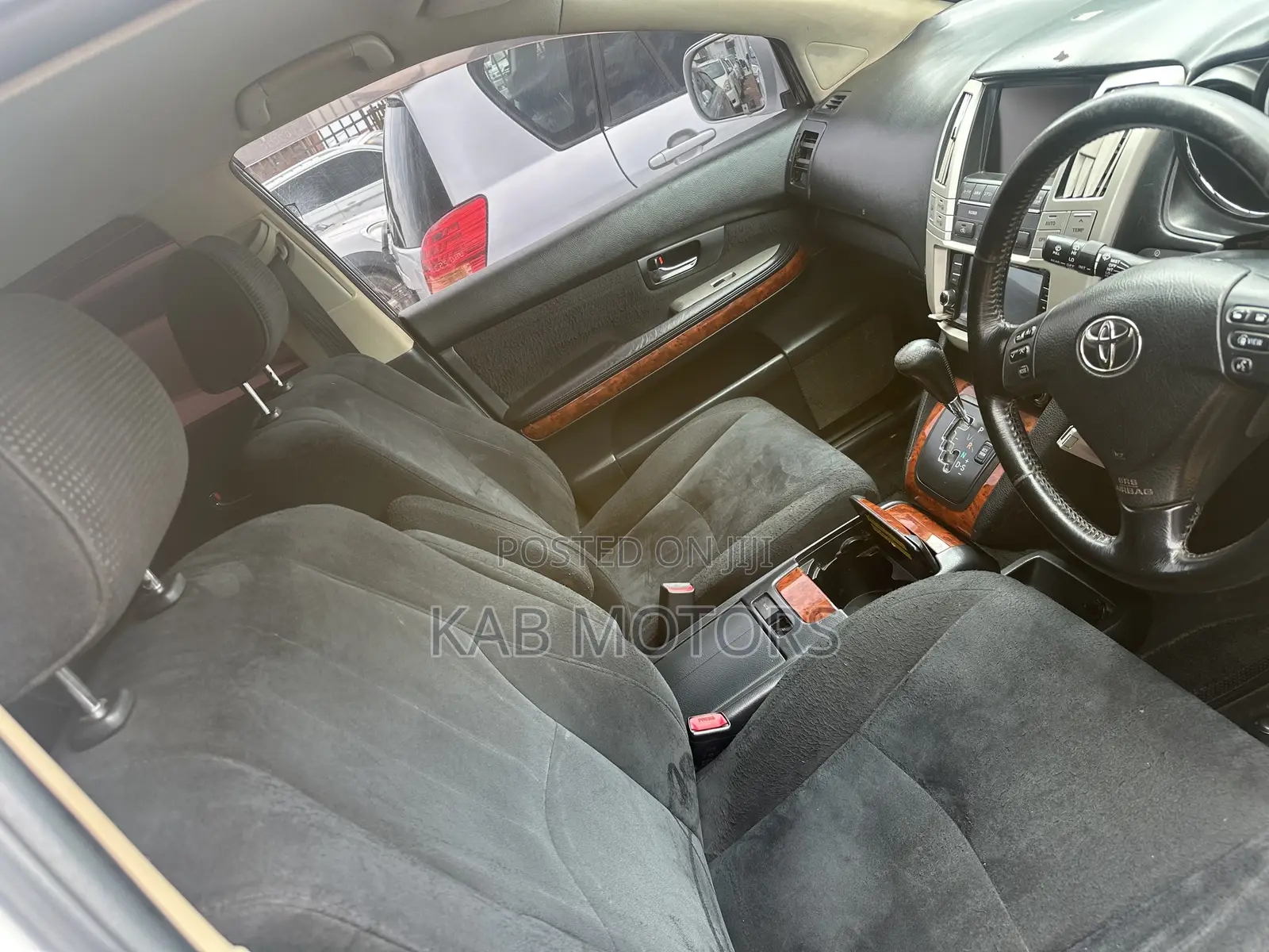 Toyota Harrier 2.4 2007 White