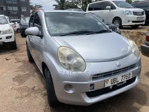 Toyota Passo 2008 Silver