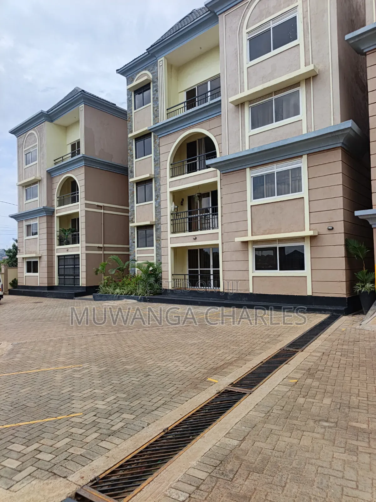 5bdrm Apartment in Fs Properties Ltd, Nakawa for rent