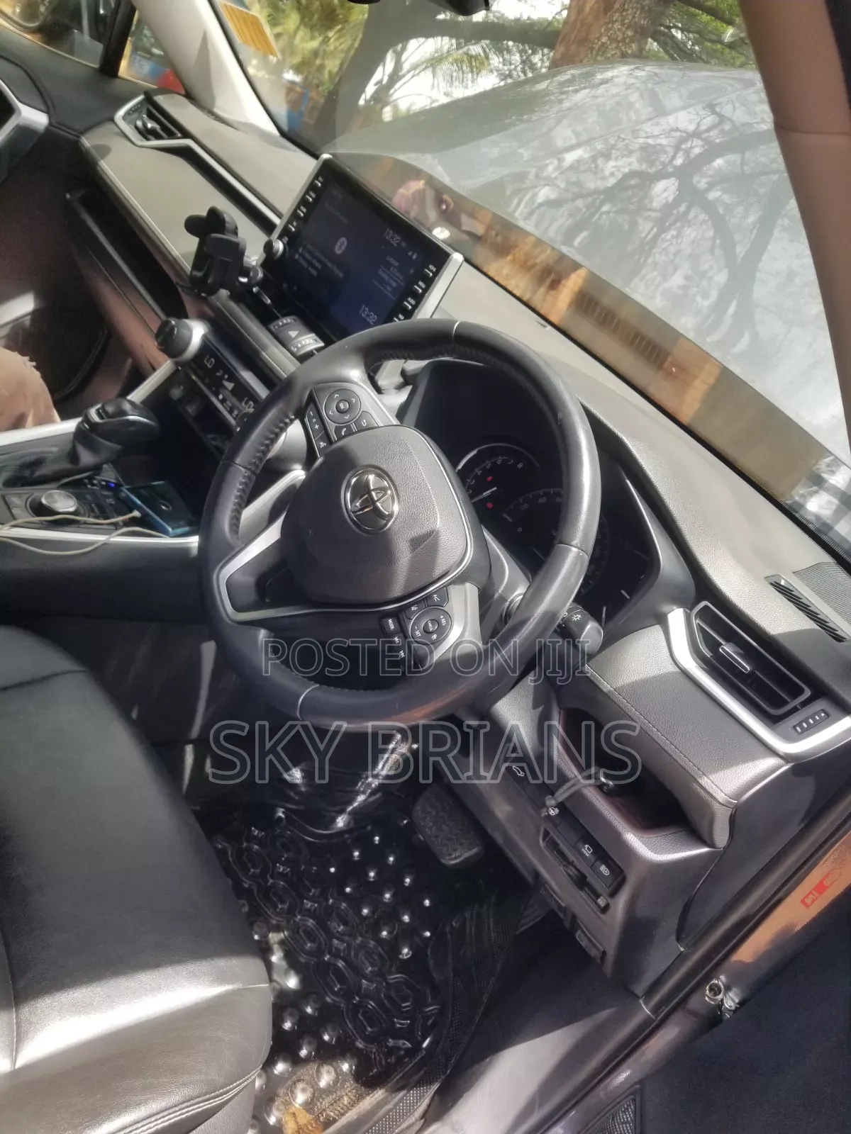 Toyota RAV4 2022 Black
