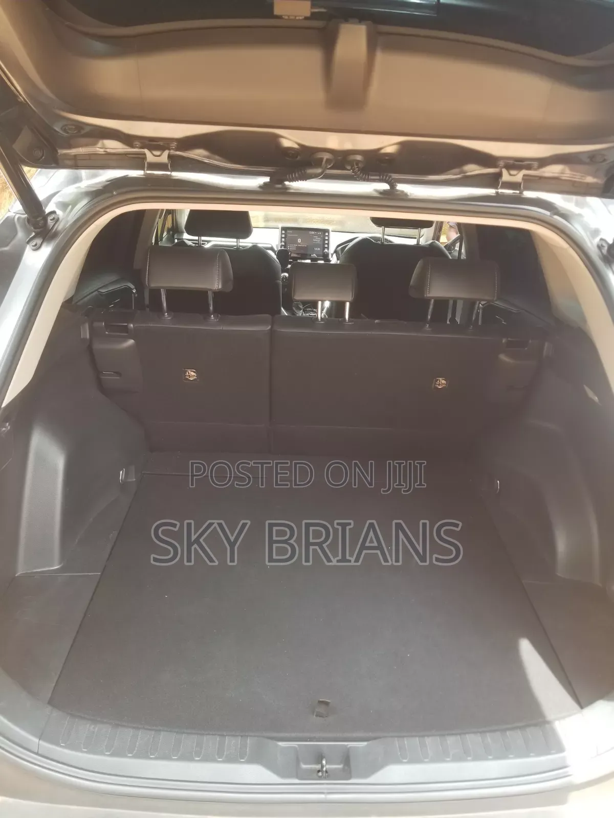 Toyota RAV4 2022 Black